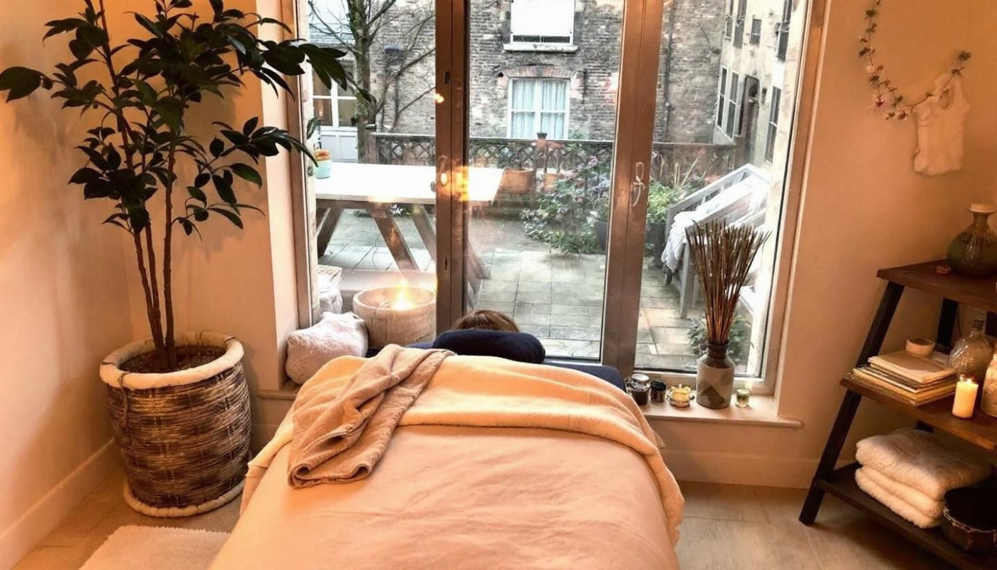 Découvrir les bienfaits uniques du massage à Bordeaux